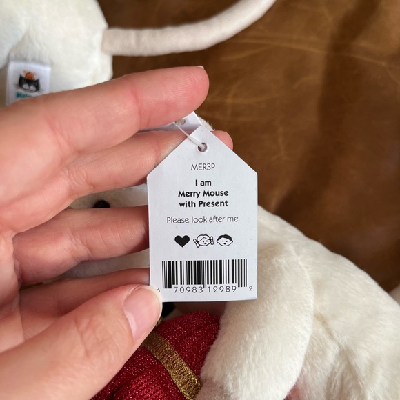 Jellycat Festive Mice with Candy Cane and Gift - Cream and Red - Picture 4 of 6